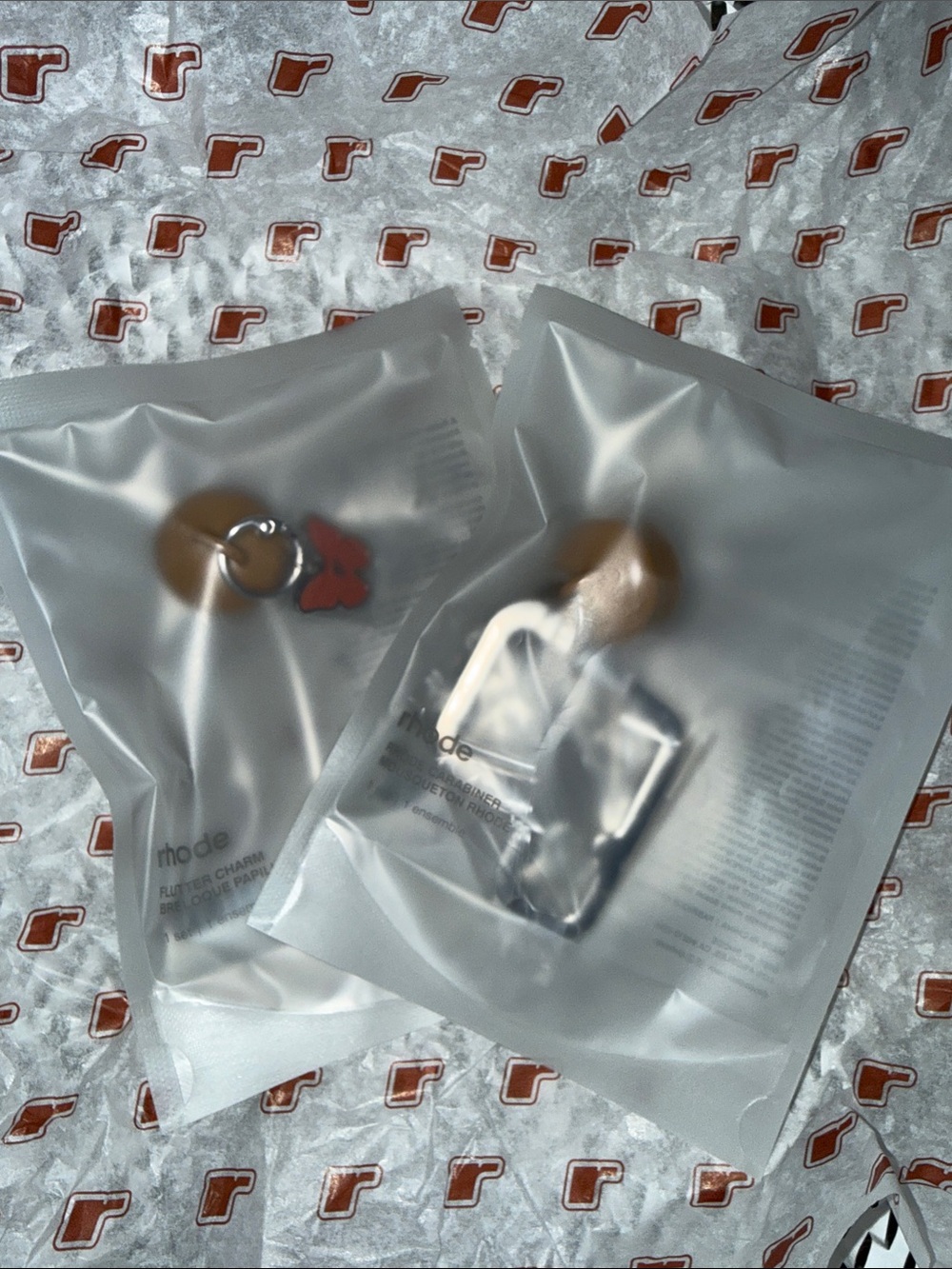 Rhode skin carabiner and charm